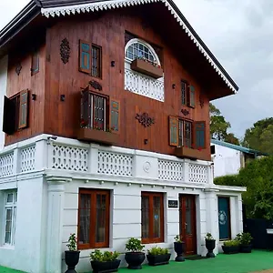 The Golf 3* Nuwara Eliya
