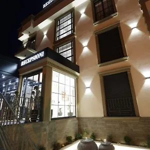 Residence Inn Hotel 4* Tirana