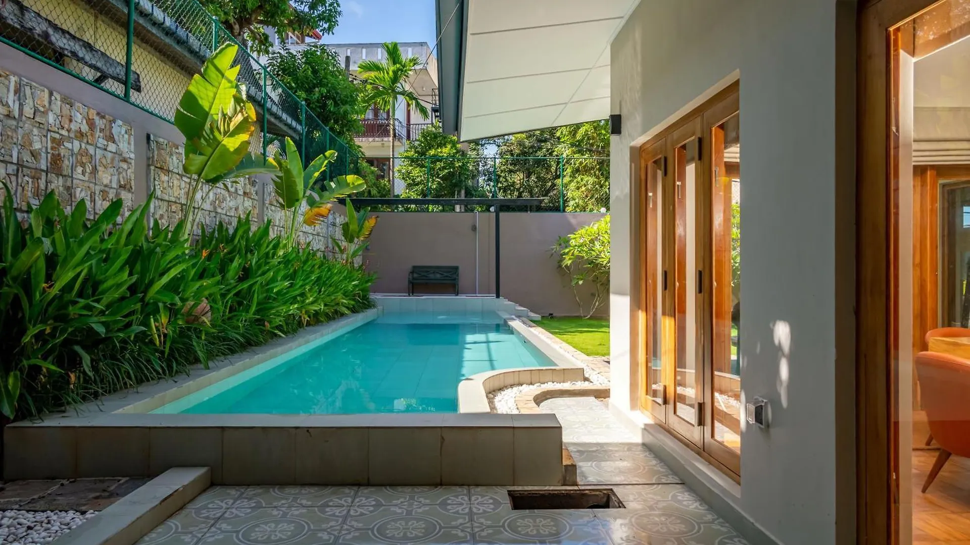 Colombo Villa Collection